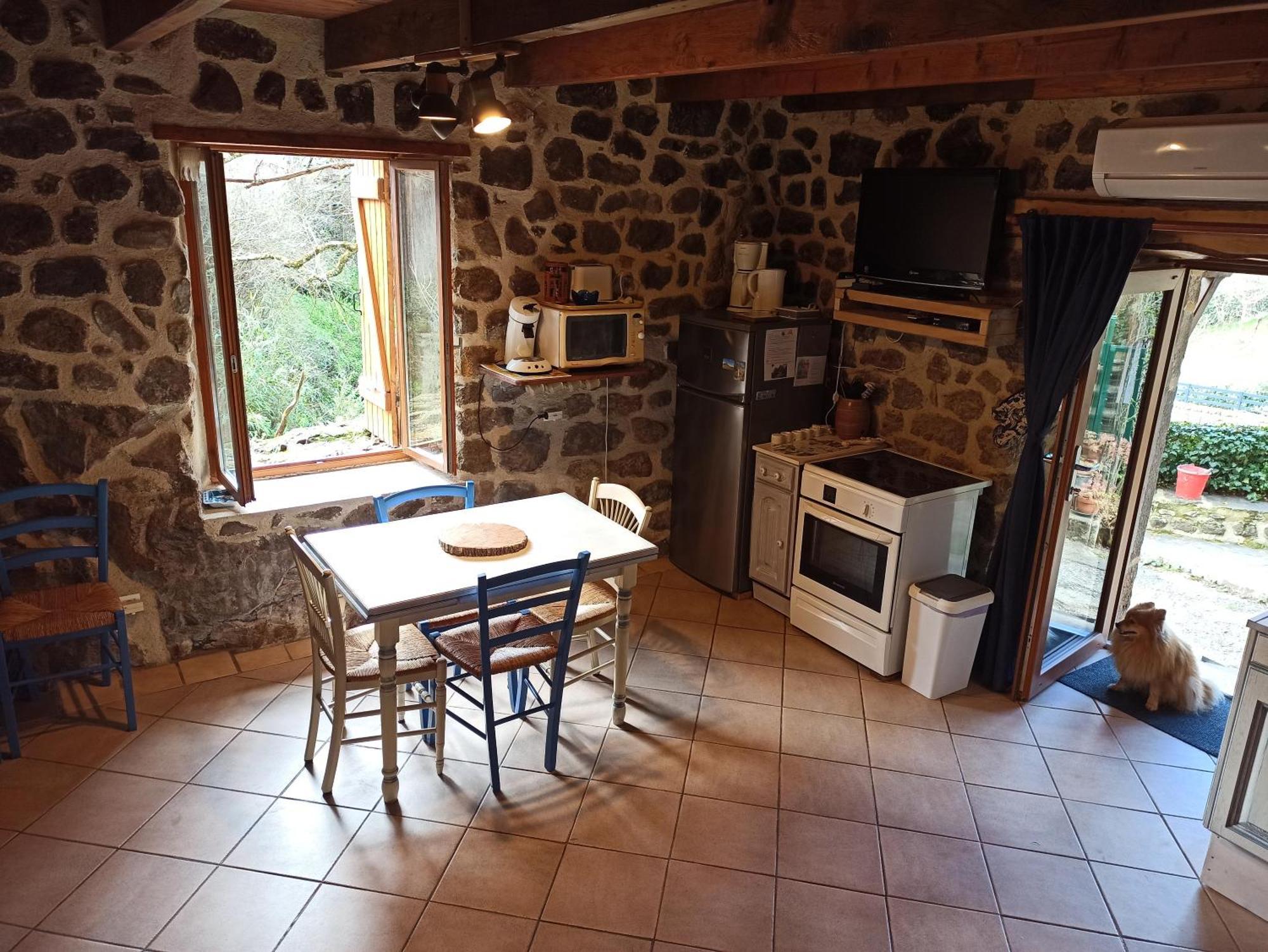 Gite Le Rocher Du Chateau De Retourtour Lamastre Bagian luar foto